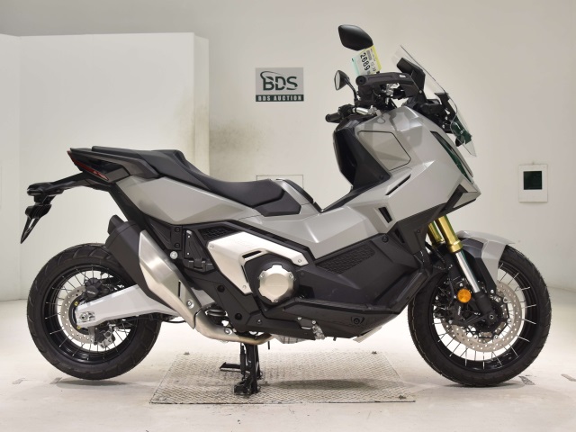 Honda X-ADV750-2 2025