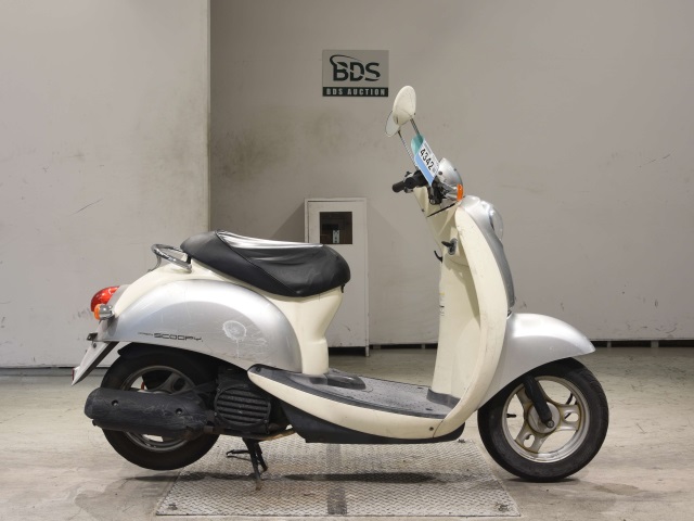 Honda SCOOPY50 2004