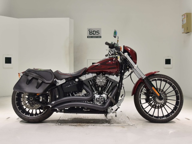 HD BREAKOUT FXSB1690 2017
