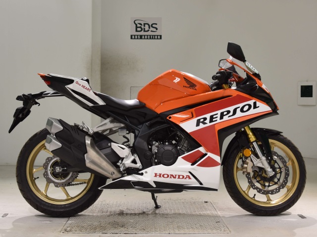 Honda CBR250R 2023