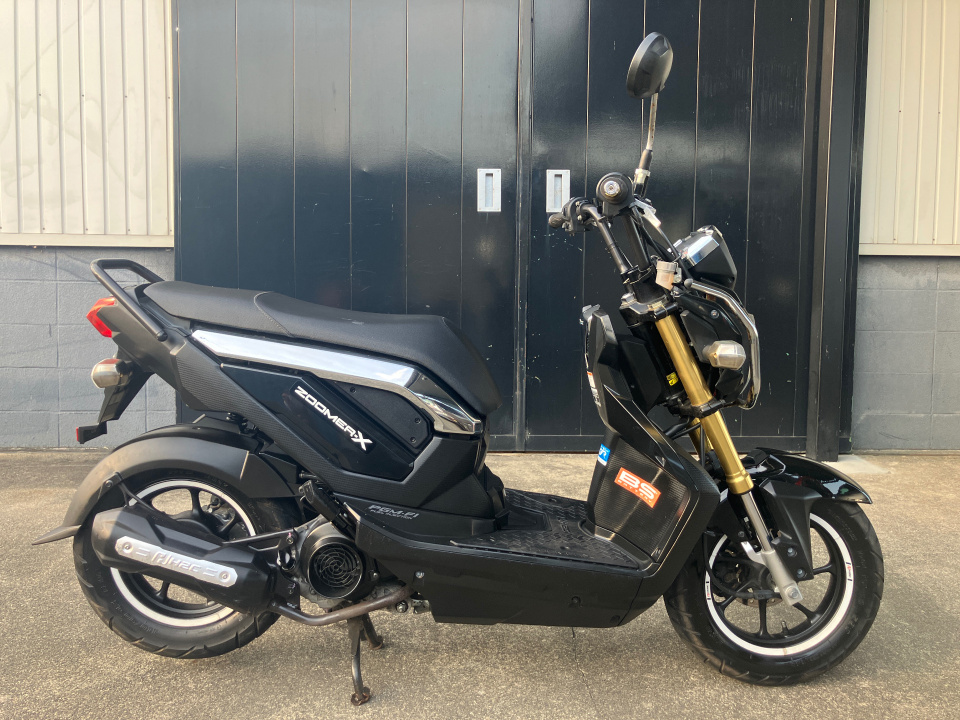 Honda ZOOMER-X 2014