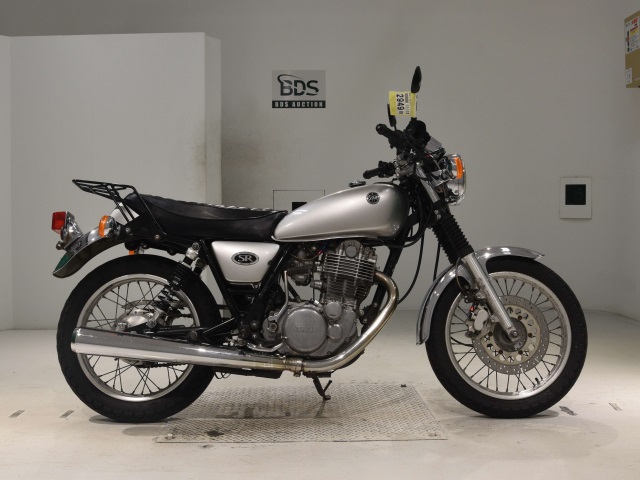 Yamaha SR400 2001