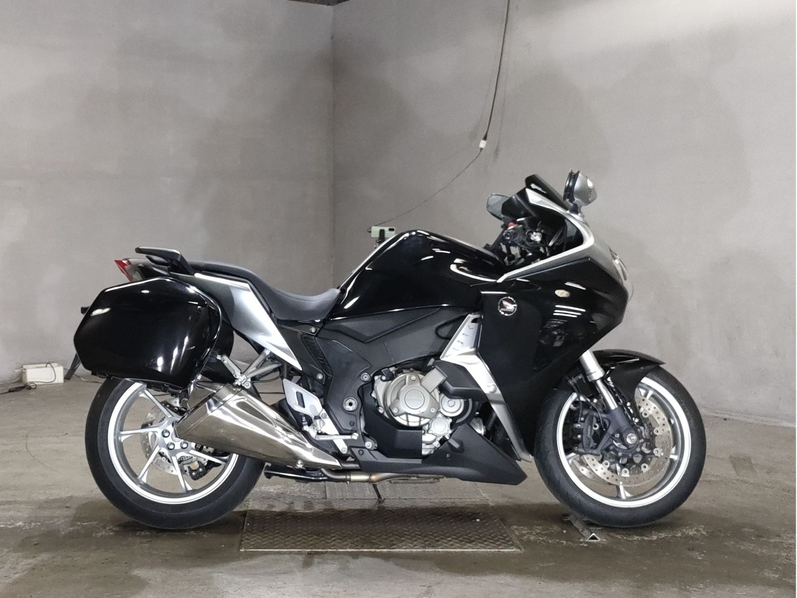 Honda VFR1200FD 2011