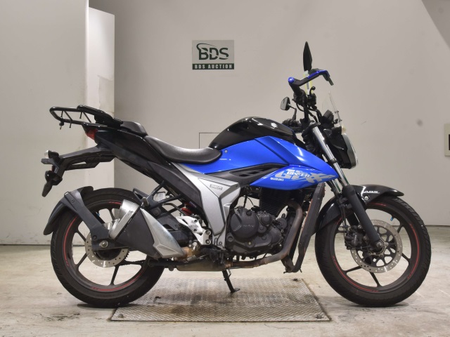 Suzuki GIXXER150