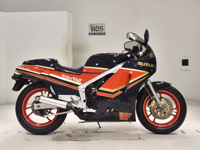 Suzuki RG400 GAMMA 1986