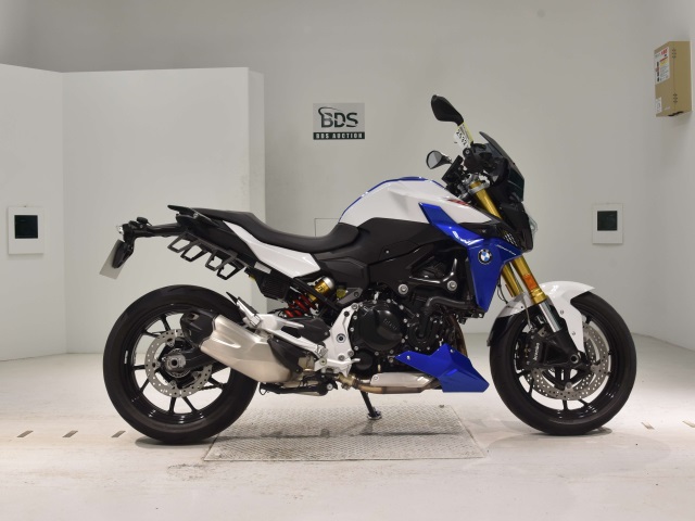 BMW F900R 2022