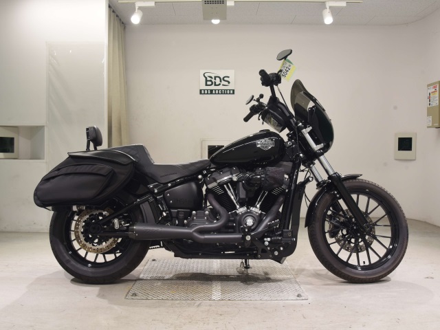 HD STREETBOB FXBB1750 2017