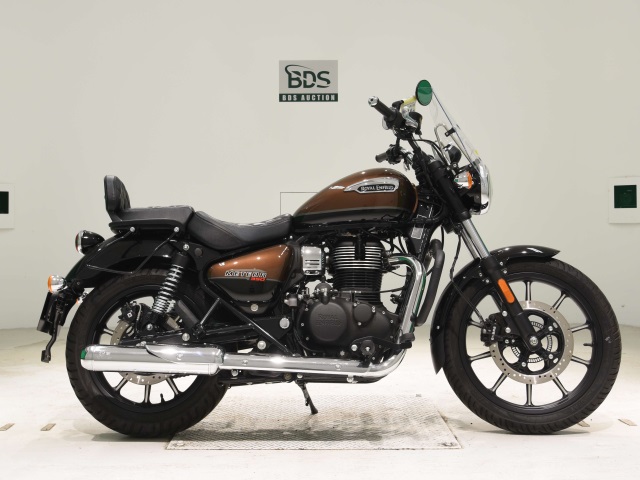 Royal Enfield ﾒﾃｵ350 2022