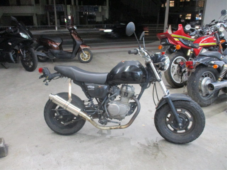 Honda APE50 2009