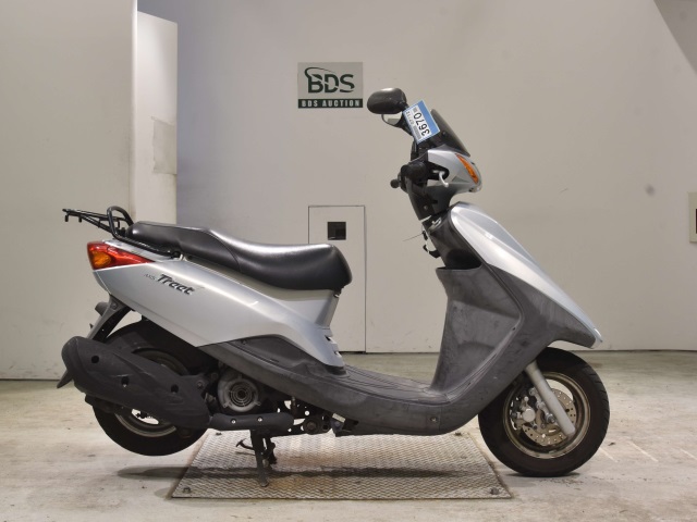 Yamaha AXIS125 2012