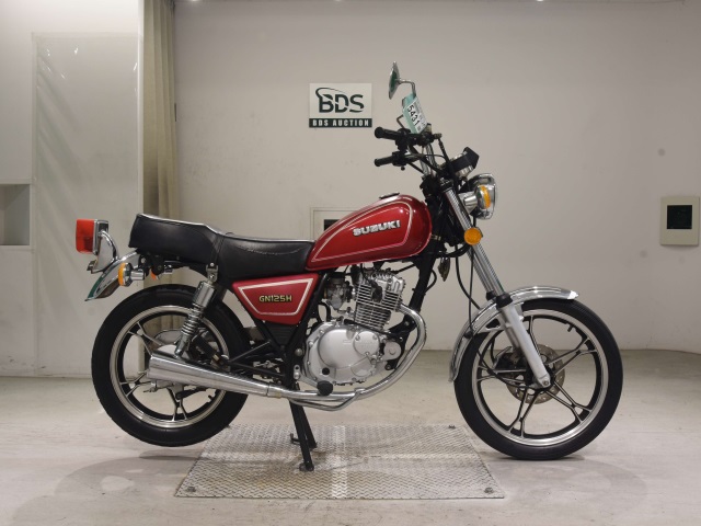 Suzuki GN125H 2013