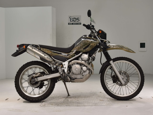 Yamaha SEROW XT250 2010