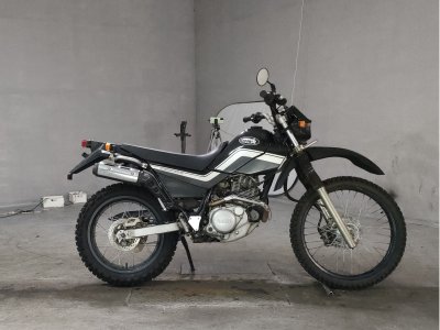 Yamaha SEROW XT225 2002