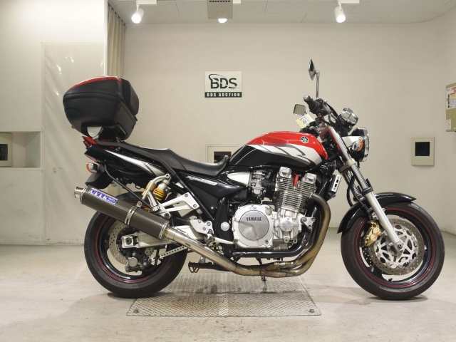 Yamaha XJR1300 1999