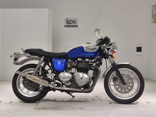 Triumph THRUXTON900 2005