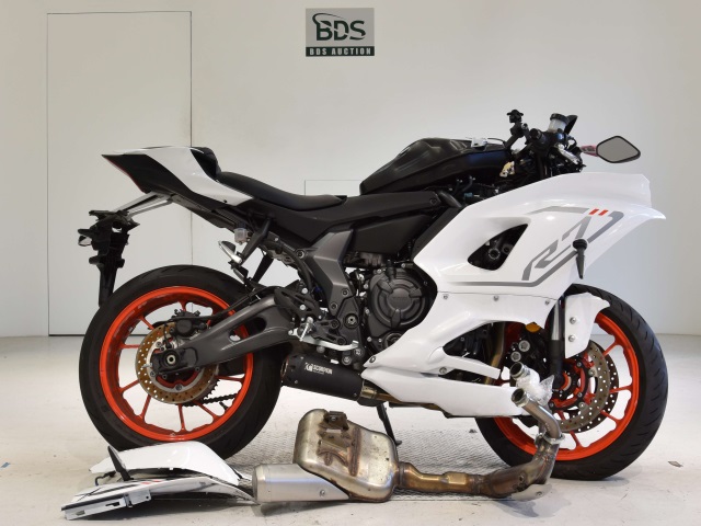 Yamaha YZF-R7-2 2024