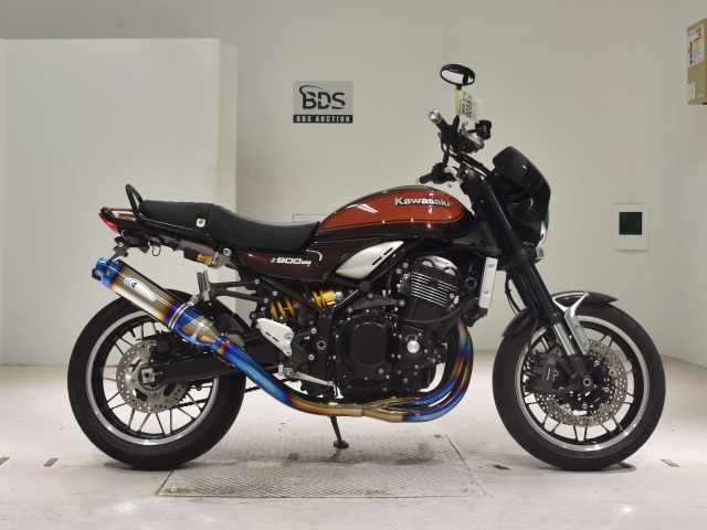 Kawasaki Z900RS 2018