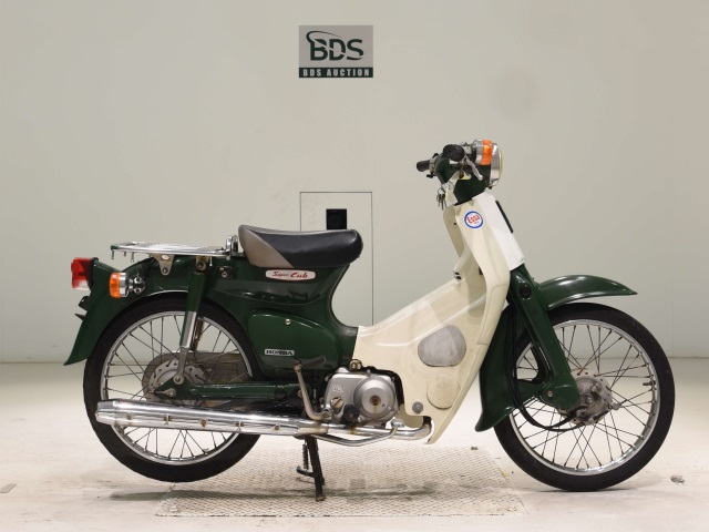 Honda C50 2002