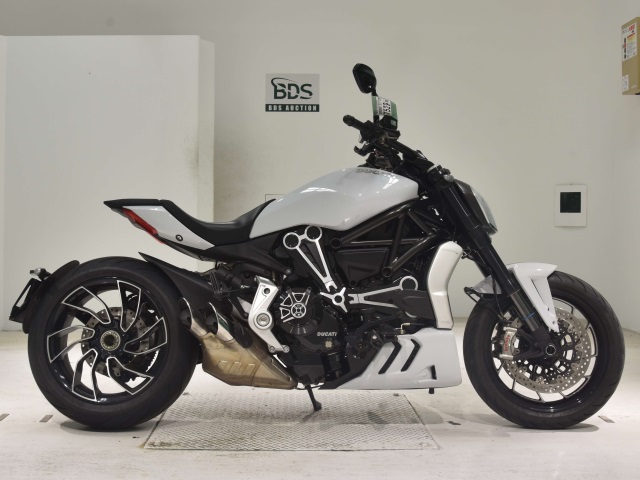 Ducati X DIAVEL S 2019