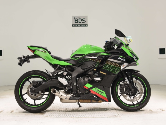 Kawasaki NINJA ZX-25R 2021