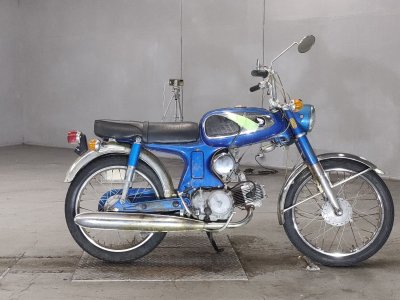 Honda CS90