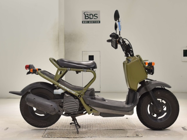 Honda ZOOMER 2004