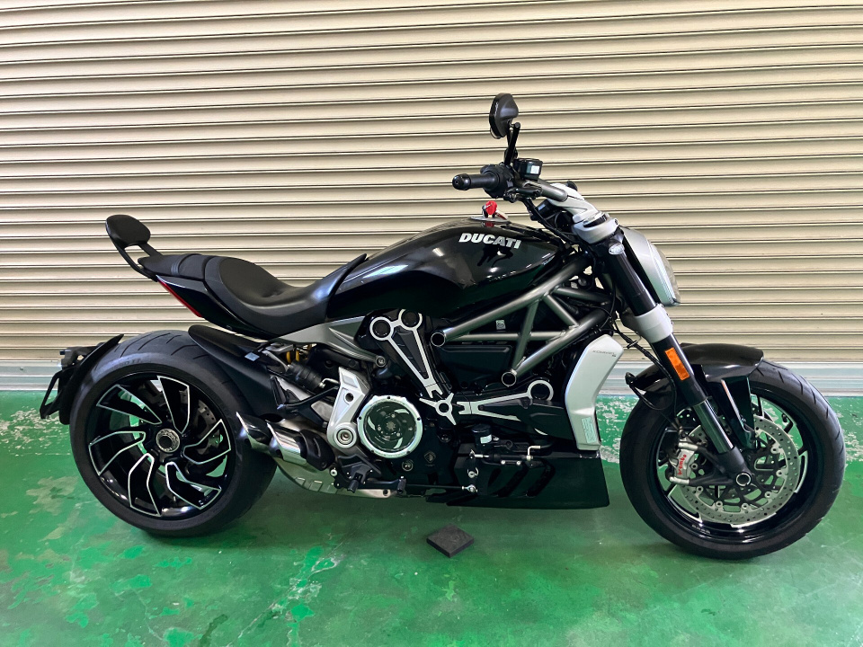 Ducati DIAVEL 1260 2016