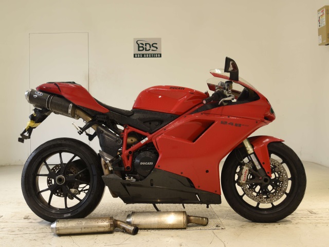 Ducati 848 2011