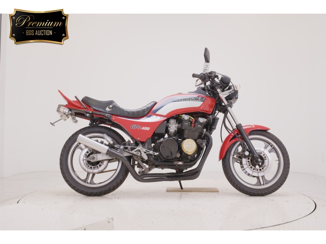 Kawasaki GPZ400 2023