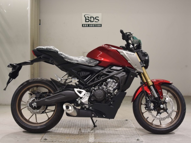 Honda CB125R 2021
