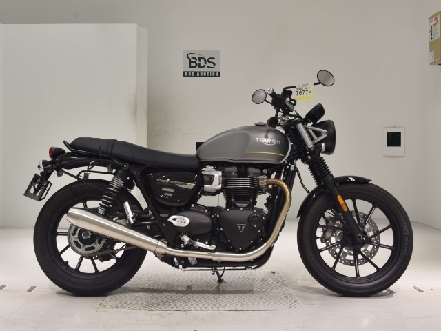 Triumph SPEED ﾂｲﾝ900 2023