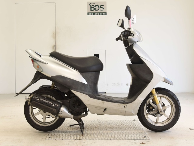 Suzuki SEPIA ZZ