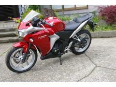 Honda CBR250RA