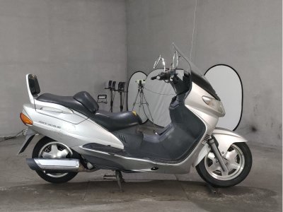 Suzuki SKYWAVE 250