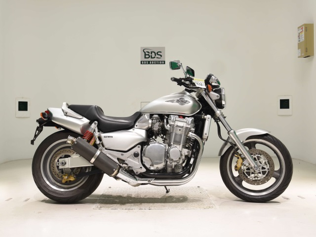 Honda X4 2003