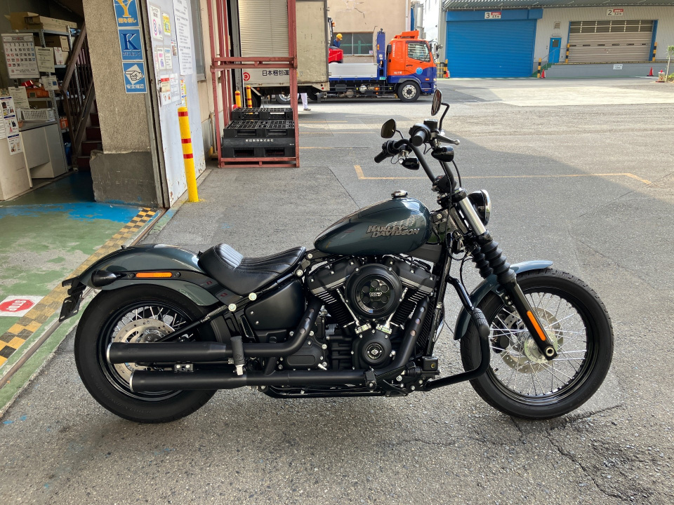 HD STREETBOB FXBB1750 2020