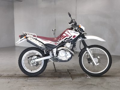 Yamaha SEROW XT250 2012