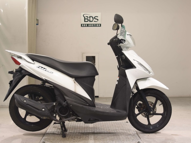 Suzuki ADDRESS V110