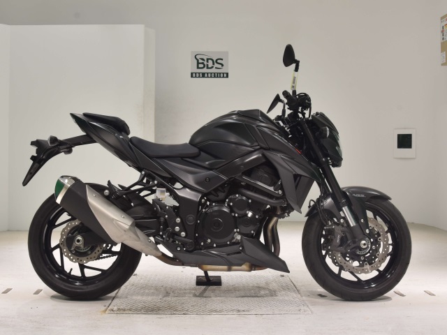 Suzuki GSX-S750 2022