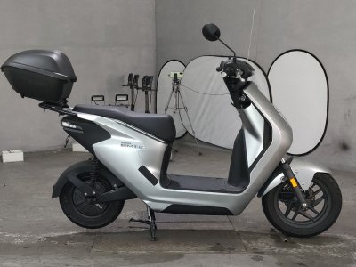 Honda EM1E: 2023
