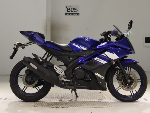 Yamaha YZF-R15 2012