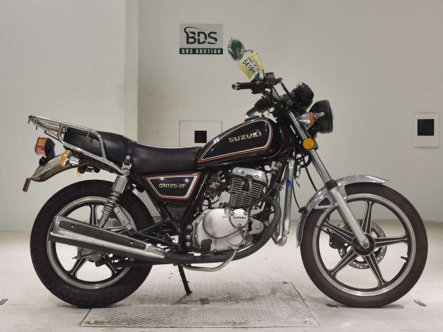 Suzuki GN125-2F 2012