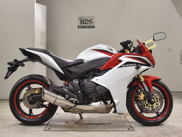 Honda CBR600F 2011