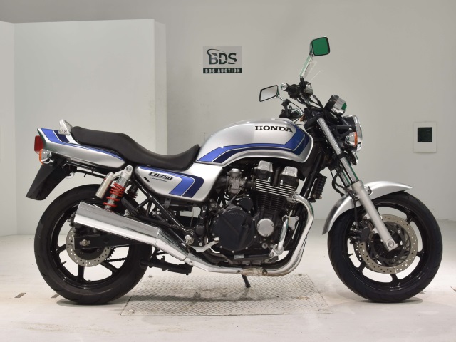 Honda CB750SF 2007