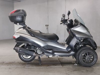 Piaggio MP3 250RL