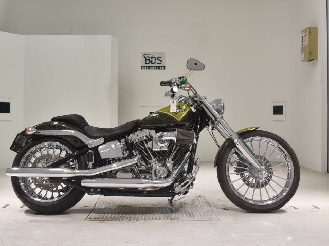HD BREAKOUT FXSB1800 2013