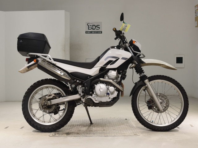 Yamaha SEROW XT250