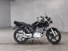 Suzuki EN125 2016