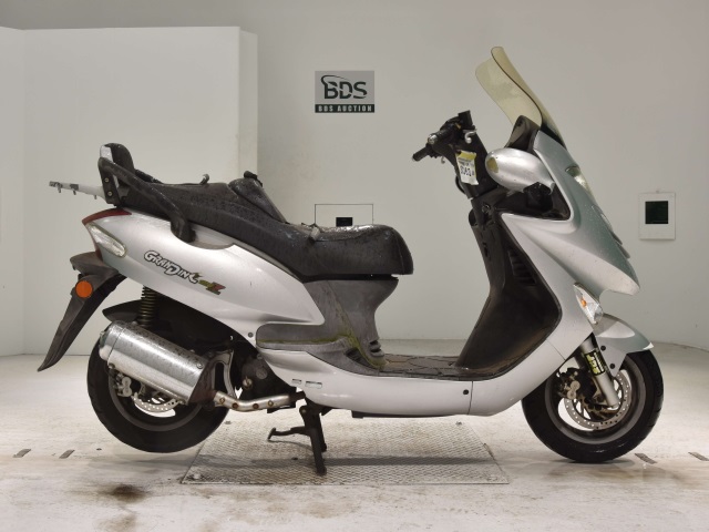 Kymco GRAND DINK125Z 2005