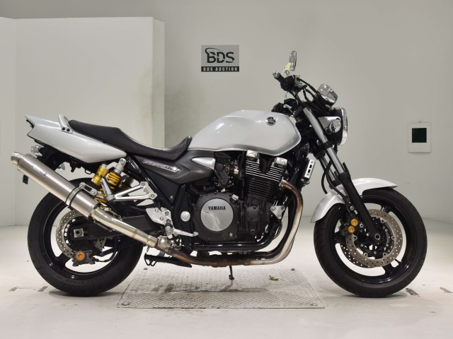 Yamaha XJR1300L 2019